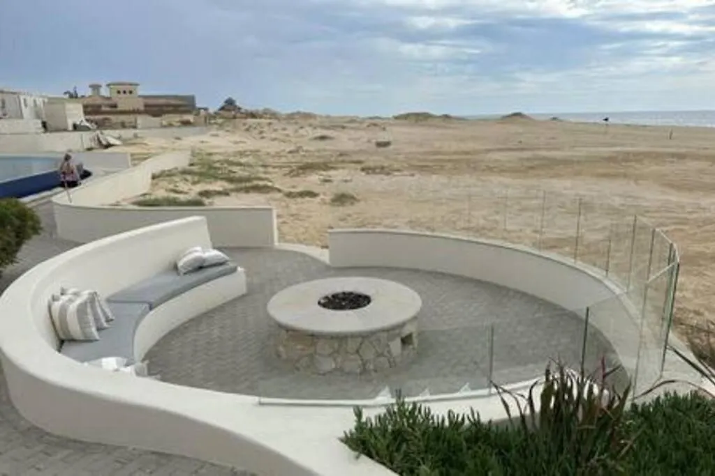 Beachfront 2 Bdrm Condo In Exclusive Diamante Golf Cabo San Lucas